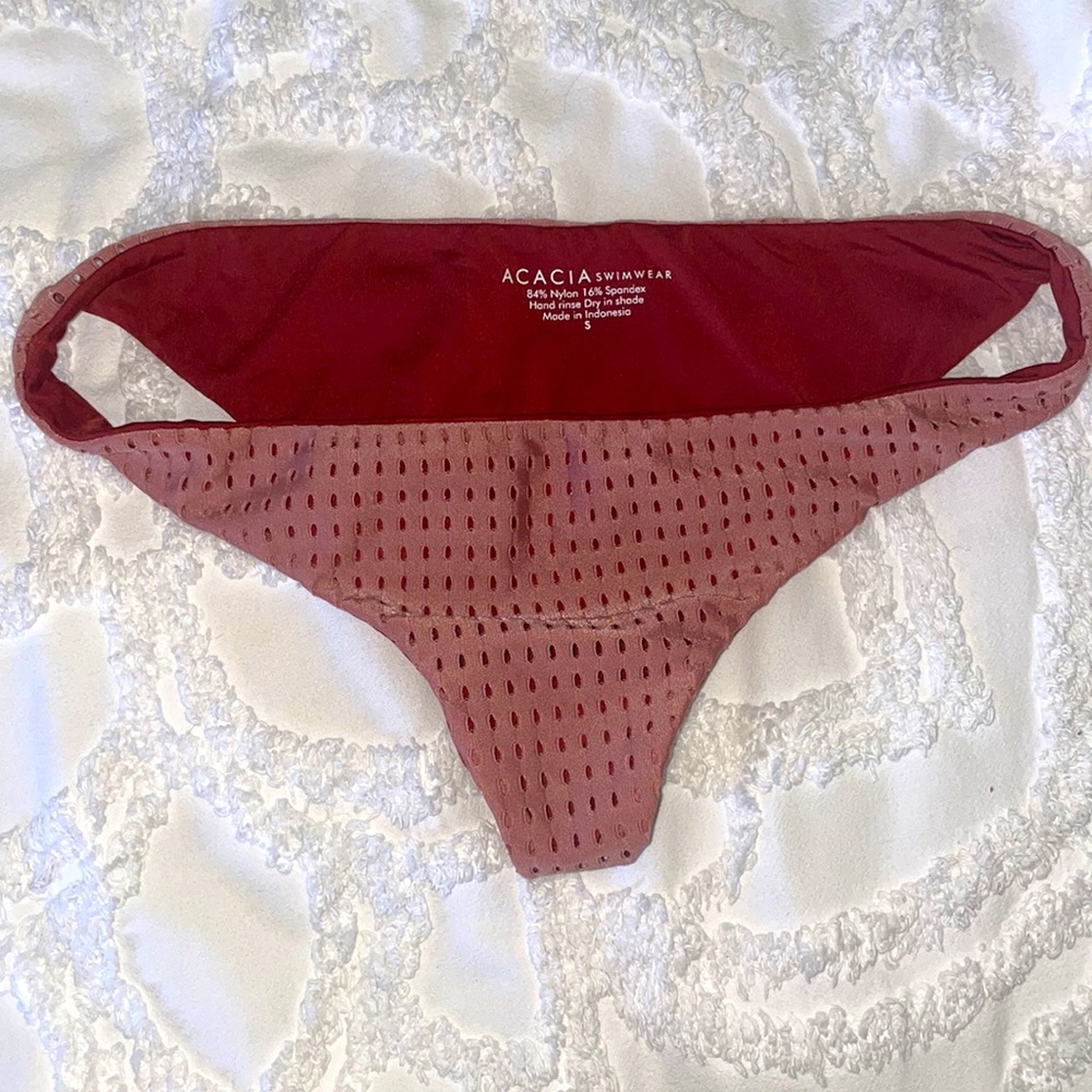 ACACIA Lipstick Mesh Set - Picture 3 of 3